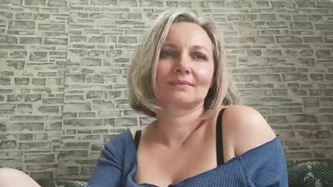 edithmanning online show from 10, 3, 2025
