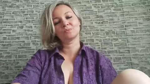 edithmanning online show from 26, 9, 2025