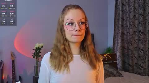 Snapshot of edlin_gail chatting on 10, 11, 2025 Edlin Gali online show from 10, 11, 2025