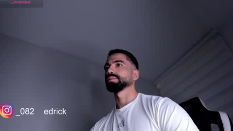 Snapshot of edrick_walton chatting on 2, 1, 2025 edrick online show from 2, 1, 2025