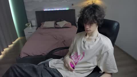 edvardblare online show from 27, 9, 2025