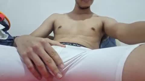 Snapshot of edw_1 chatting on 18, 9, 2025 edw_1 online show from 18, 9, 2025