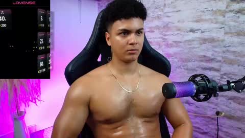 Snapshot of edward__clarck chatting on 28, 1, 2025 EDWARD CLARCK online show from 28, 1, 2025