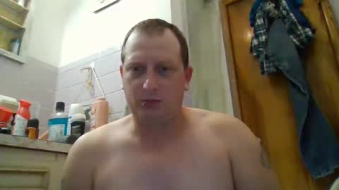 edwardaims_2please online show from 25, 9, 2025
