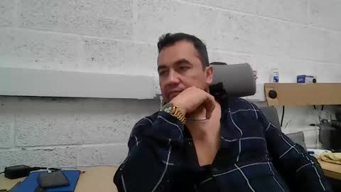 Snapshot of edwill13 chatting on 25, 2, 2026 EdM online show from 25, 2, 2026