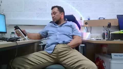 Snapshot of edwill13 chatting on 18, 3, 2026 EdM online show from 18, 3, 2026