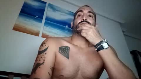 eemmee708927 online show from 25, 11, 2025