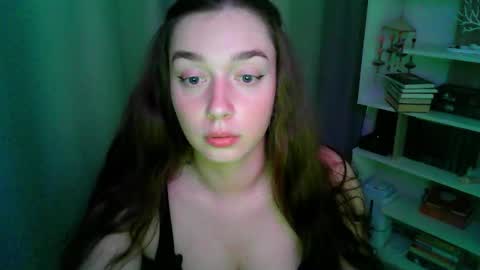 effie_balconii online show from 13, 9, 2025
