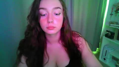 effie_balconii online show from 22, 9, 2025