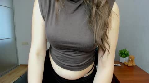 Effy Royse online show from 26, 3, 2026