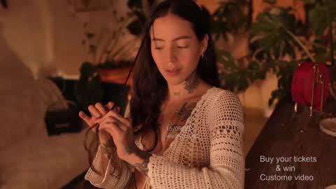 Effy online show from 16, 9, 2025