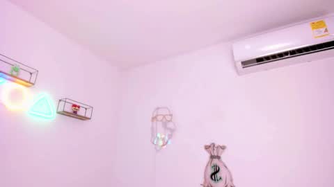 eileenn tanihara online show from 16, 2, 2026