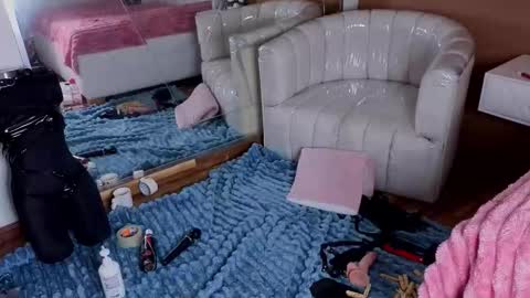 EimmyAdams online show from 25, 10, 2025