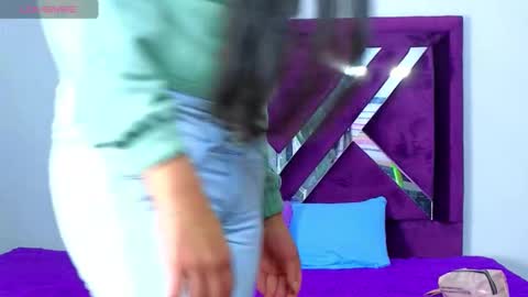 eimy__cute online show from 18, 10, 2025