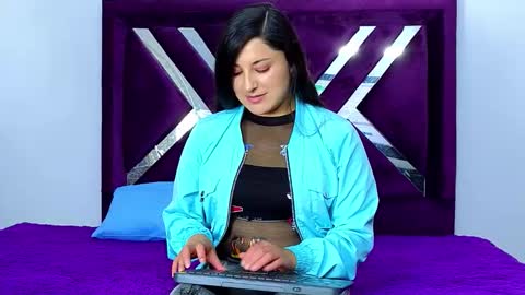 eimy__cute online show from 1, 11, 2025