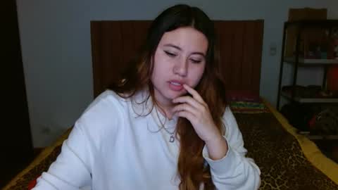 Snapshot of eimy_collin chatting on 10, 2, 2025 EIMY MODEL INDEPENDENT online show from 10, 2, 2025