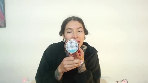 Carla online show from 5, 1, 2025