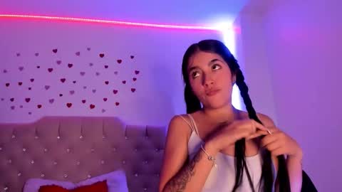 Snapshot of eimyy_rouse chatting on 4, 3, 2026 eimyy_rouse online show from 4, 3, 2026