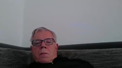 eisbaer1957 online show from 9, 2, 2025