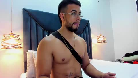 Eithan Connor online show from 11, 3, 2025