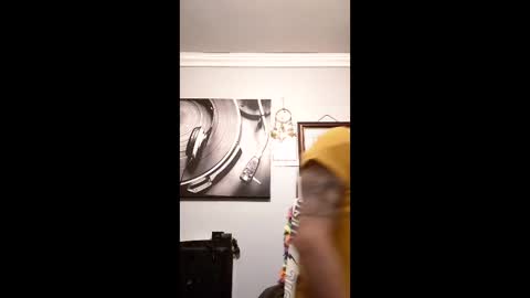 Snapshot of eiwanyorthong chatting on 3, 3, 2026 ThongLover6869 online show from 3, 3, 2026