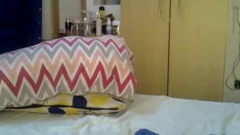 petite online show from 29, 12, 2024