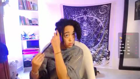 Ela  Help me reach 100 thumbs up online show from 15, 2, 2026