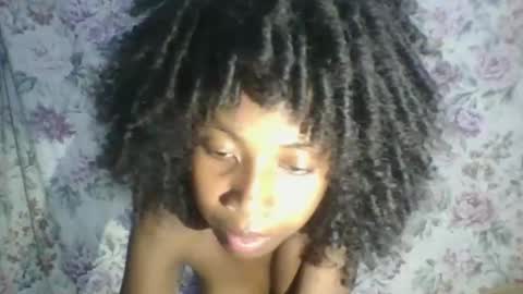 Snapshot of elalia1234 chatting on 3, 11, 2025 elalia1234 online show from 3, 11, 2025