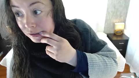 Snapshot of elamurray chatting on 3, 11, 2025 elamurray online show from 3, 11, 2025