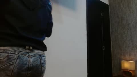 Snapshot of elamurray chatting on 1, 12, 2025 elamurray online show from 1, 12, 2025