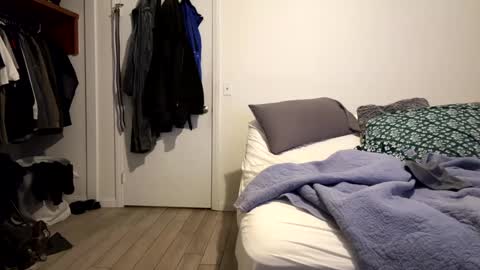 elckdog online show from 26, 1, 2025