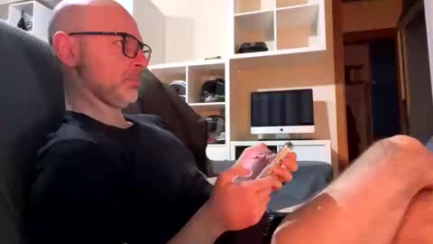 Eldiablo844 online show from 12, 2, 2025