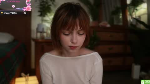 Snapshot of electric_woman chatting on 21, 9, 2025 Aleksa online show from 21, 9, 2025