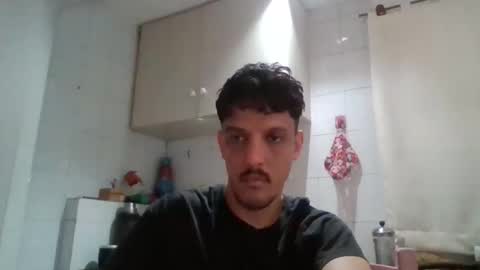 Snapshot of electrodreams chatting on 5, 10, 2025 electrodreams online show from 5, 10, 2025