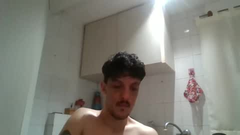 Snapshot of electrodreams chatting on 1, 11, 2025 electrodreams online show from 1, 11, 2025