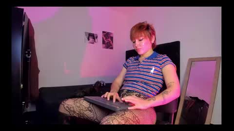 Snapshot of elektra_carey chatting on 9, 11, 2025 elektra carey online show from 9, 11, 2025