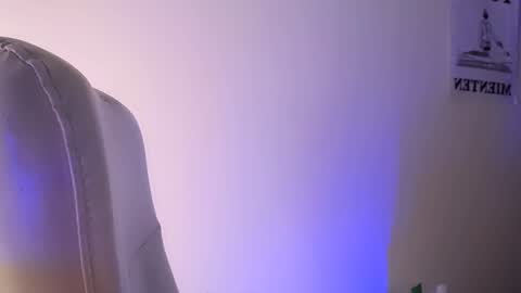 Snapshot of elektra_sky11 chatting on 8, 2, 2025  Elektra Sky  online show from 8, 2, 2025