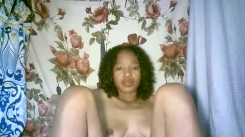 elenah013 online show from 18, 2, 2026