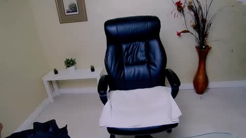 Elena online show from 17, 9, 2025