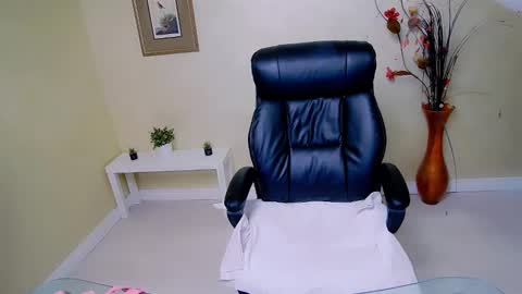 Elena online show from 30, 9, 2025