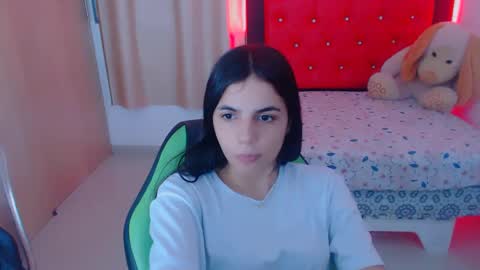 agnes online show from 21, 12, 2024
