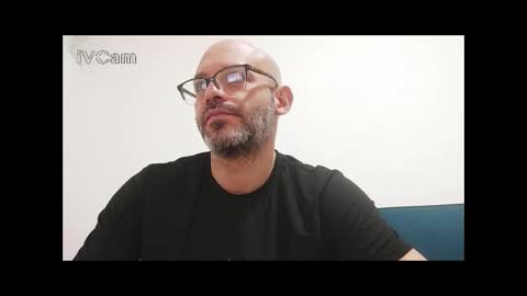 Snapshot of elgrande85 chatting on 10, 2, 2025 elgrande85 online show from 10, 2, 2025