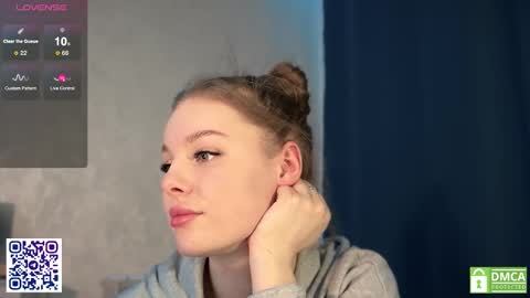 Elizabeth Lizi online show from 10, 2, 2025