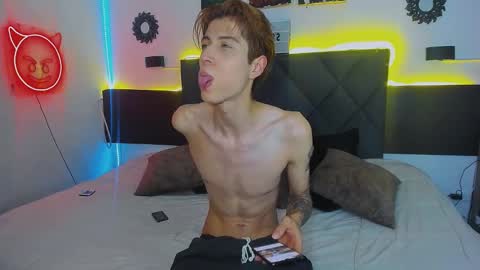 eliann_adam online show from 13, 1, 2025