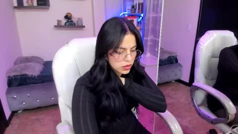 Eliie online show from 10, 2, 2025