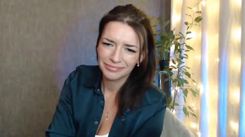 Elina online show from 30, 12, 2024