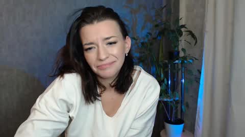Elina online show from 3, 2, 2025