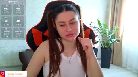 Snapshot of elinkalove chatting on 4, 10, 2025 Elina online show from 4, 10, 2025