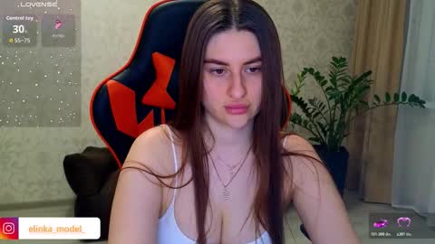 Snapshot of elinkalove chatting on 3, 12, 2025 Elina online show from 3, 12, 2025