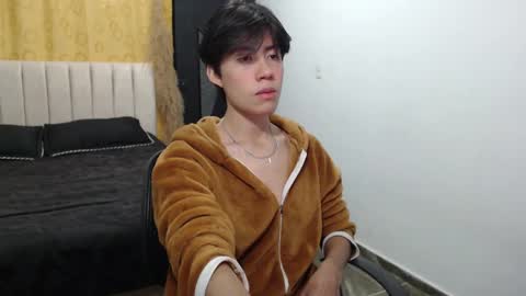 Snapshot of elio_collem chatting on 23, 12, 2024 ELIO online show from 23, 12, 2024